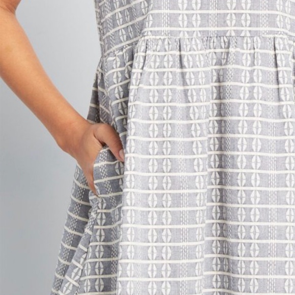 ModCloth Dynamic Dreamer Dress - Picture 3 of 11